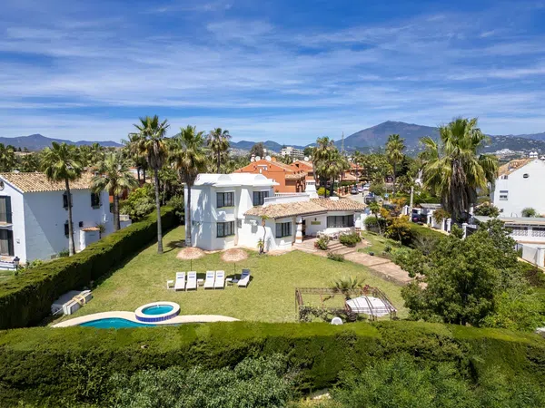 Casa independiente en calle Monte Biarritz, 94 - Foto 3