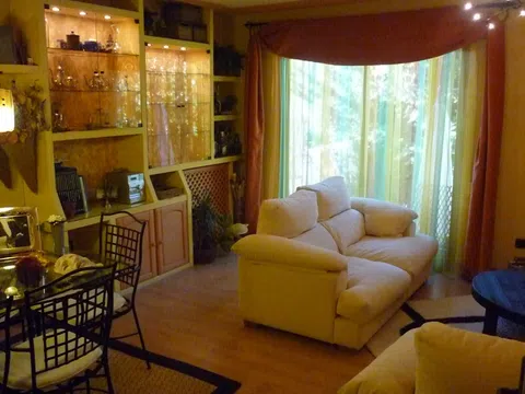 Chalet adosado en calle arties, 115 p
