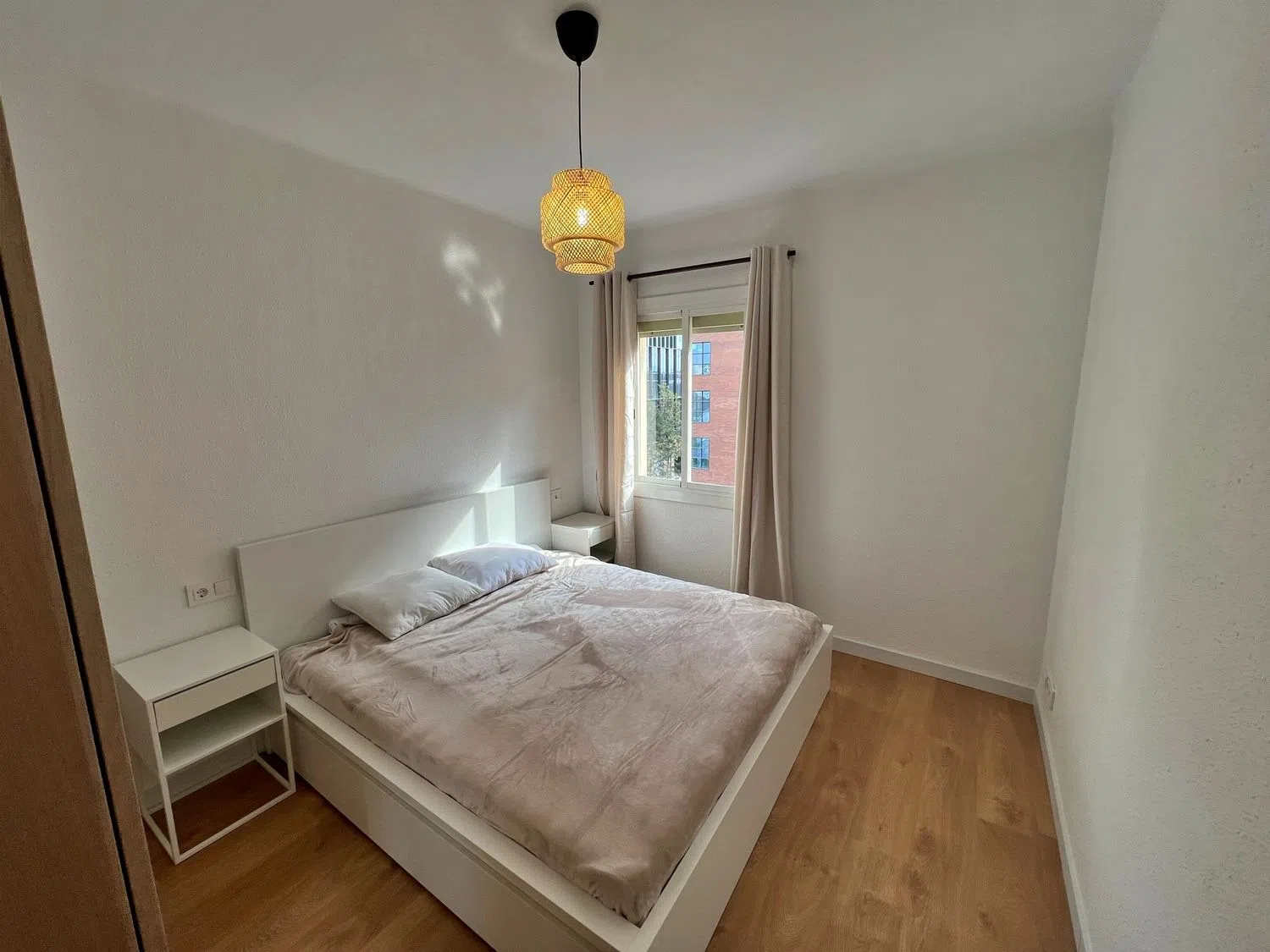 Piso en Barrio El Poblenou - Foto 3