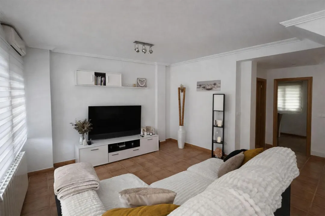 Casa adosada en  Calle la Loma 32 - Foto 4