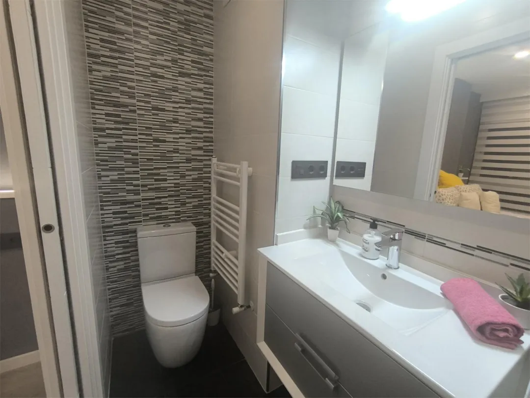 Piso en  Rúa do Conde de Torrecedeira 60 - Foto 12