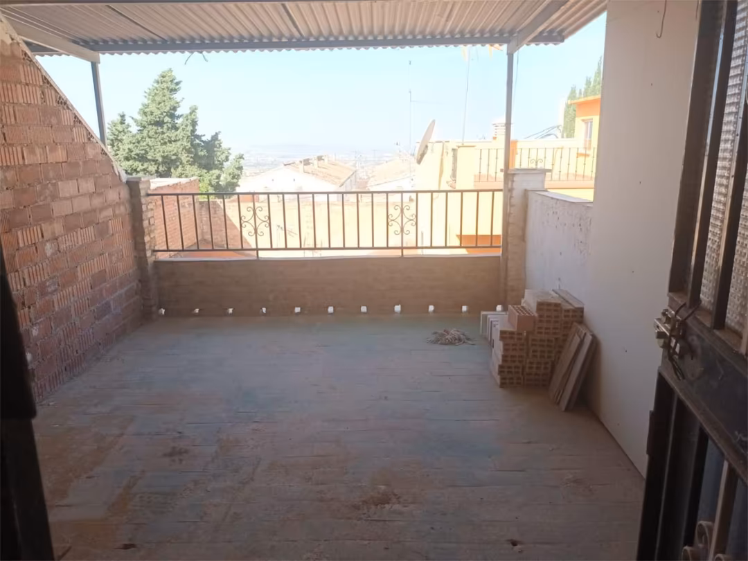 Casa adosada en  Placeta de la Cruz de Piedra 4 - Foto 4