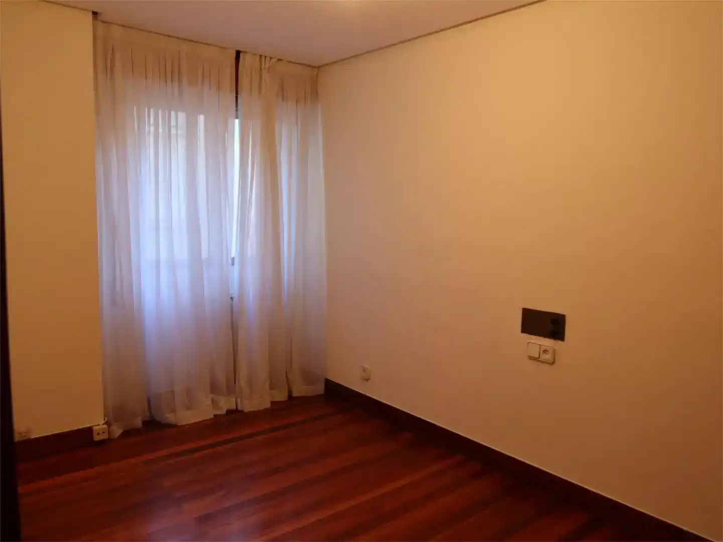 Piso en  Avenida de la Reina Victoria 39 - Foto 18