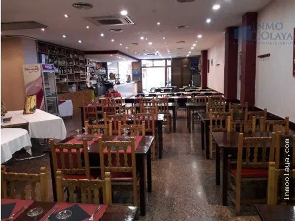 Negocio en traspaso en Almeda - Foto 2