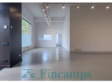 Local comercial en  Calle Sant Oleguer 136 - Foto 3
