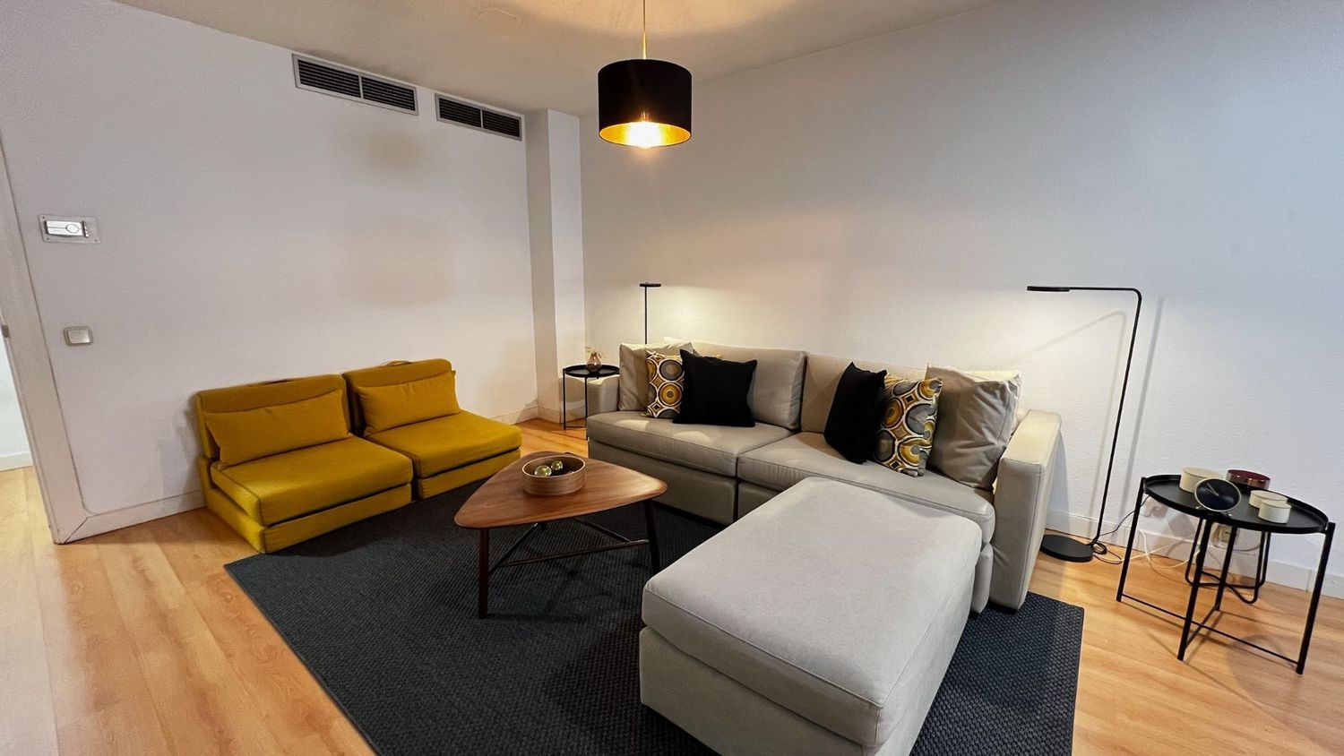 Piso en Barrio Recoletos - Foto 2