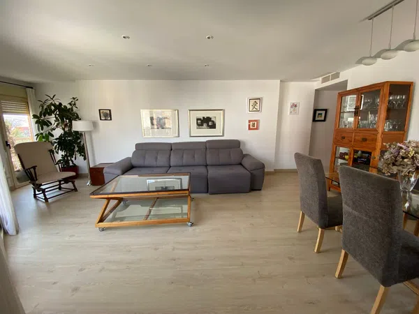 Piso en calle Doctor Sapena, 20