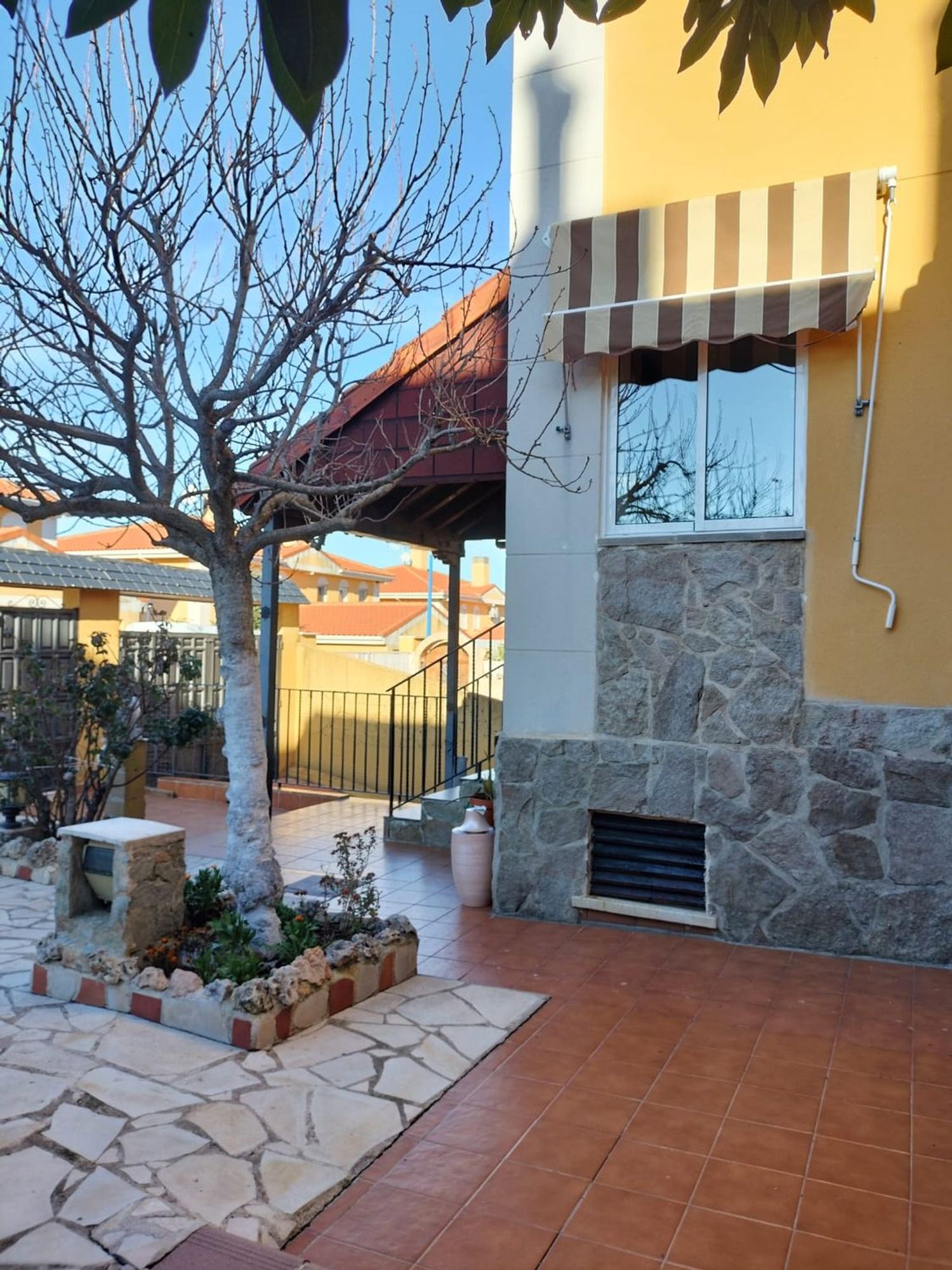 Chalet pareado en Calle Santander s/n - Foto 23