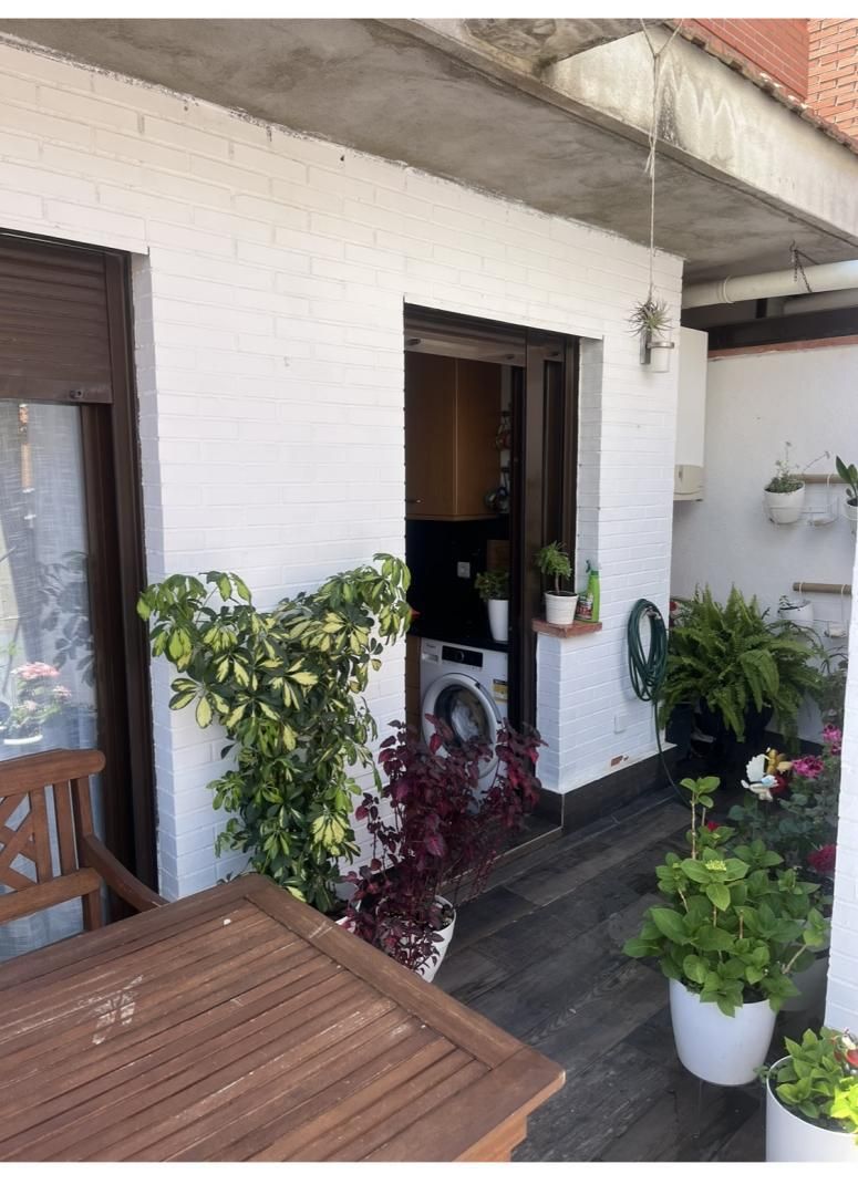 Piso en  Calle de María Sevilla Diago 36 - Foto 9