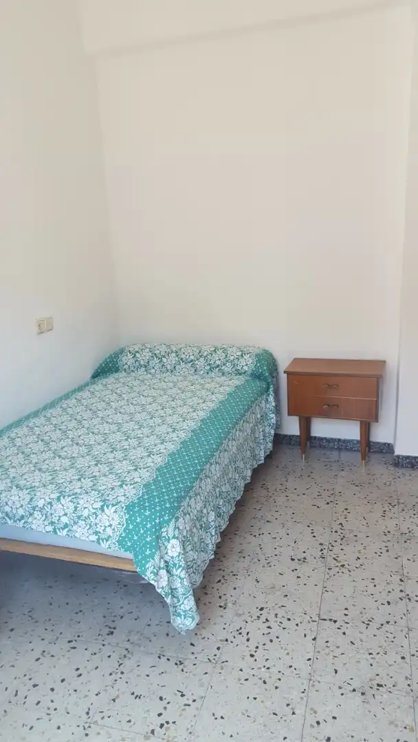 Piso en  Calle Palacio Valdés 3 - Foto 6