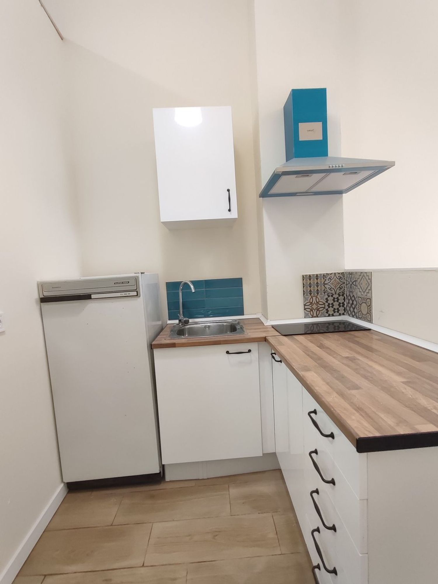 Estudio en calle cerdá, 61