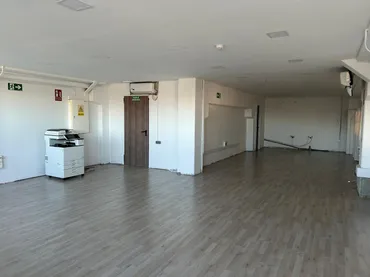 Nave Industrial en Esplugues de Llobregat - Foto 40