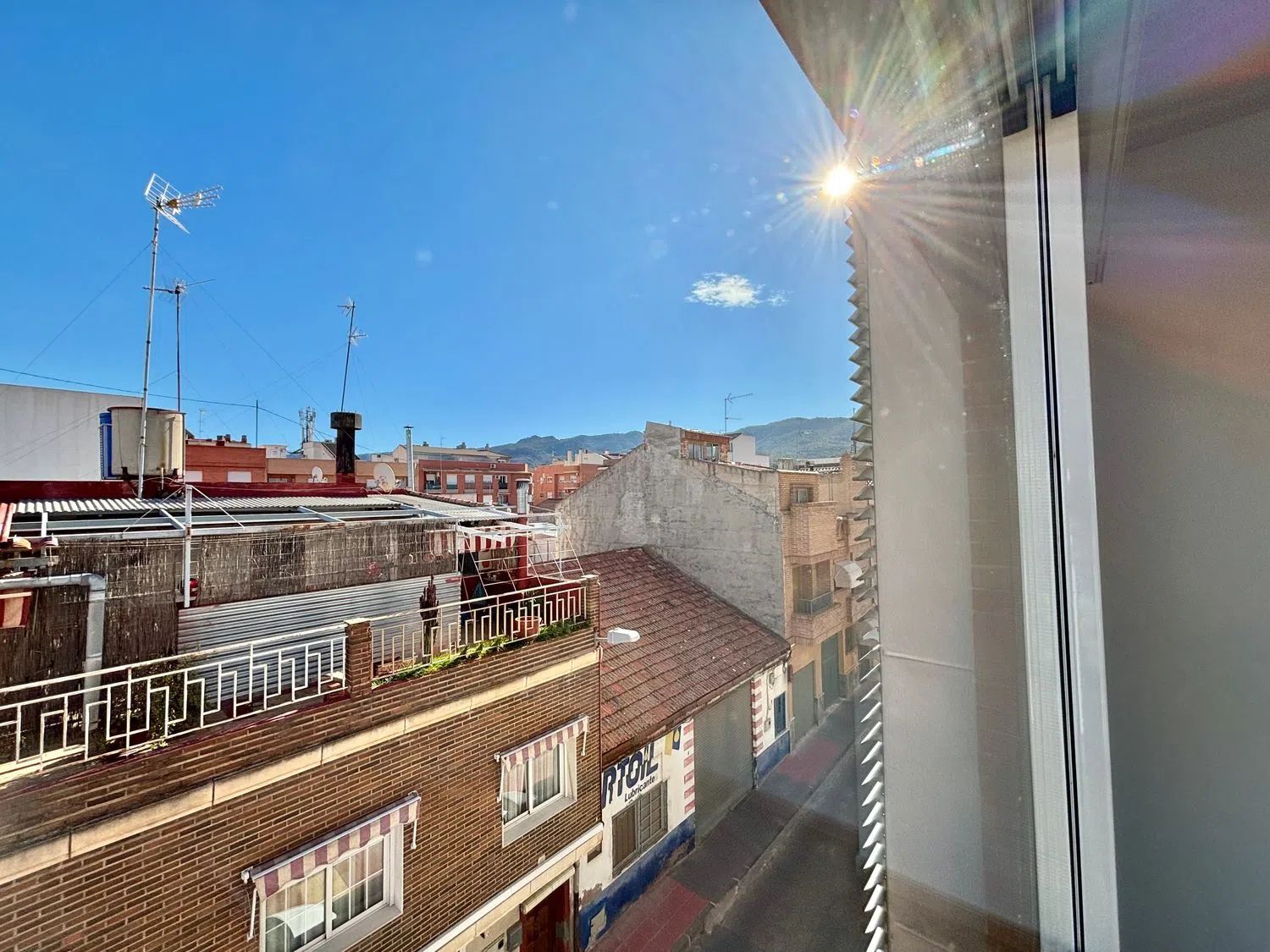 Piso en avenida Primero de Mayo, 105 - Foto 2
