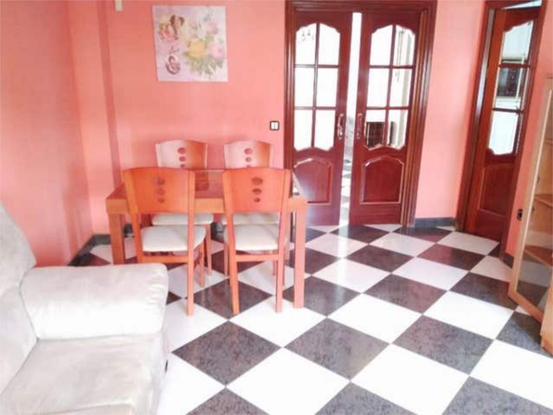 Piso en Fuensanta - Foto 2