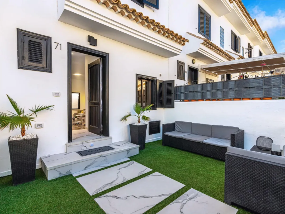 Casa adosada en  Calle Armiche 28 - Foto 12