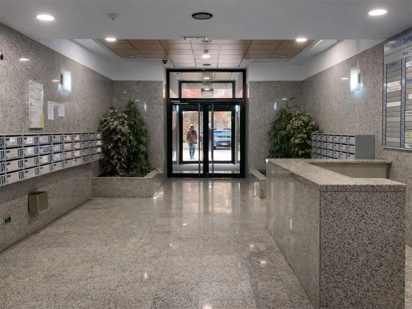 Piso en  Avenida del Cerro del Águila 3 - Foto 17