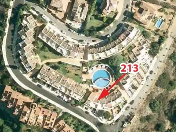 Chalet adosado en Avenida Benajarafe, 213, Reserva de Marbella - Foto 1