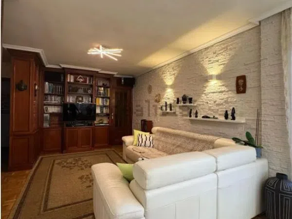 Piso en calle de Alcorisa, 11