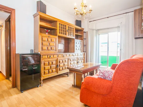 Piso en calle Carlos Domingo, 11 - Foto 2