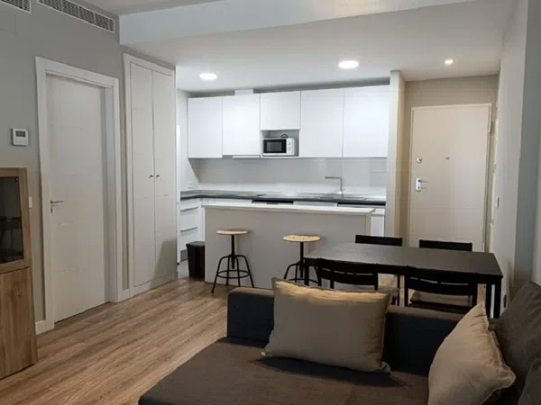 Piso en calle de Calatrava, 57