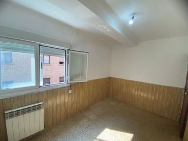 Piso en  Calle Burgo de Osma 1 - Foto 4