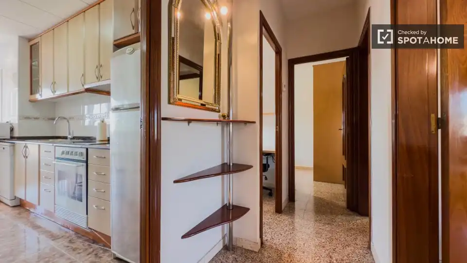 Piso en L'Hospitalet de Llobregat - Foto 2