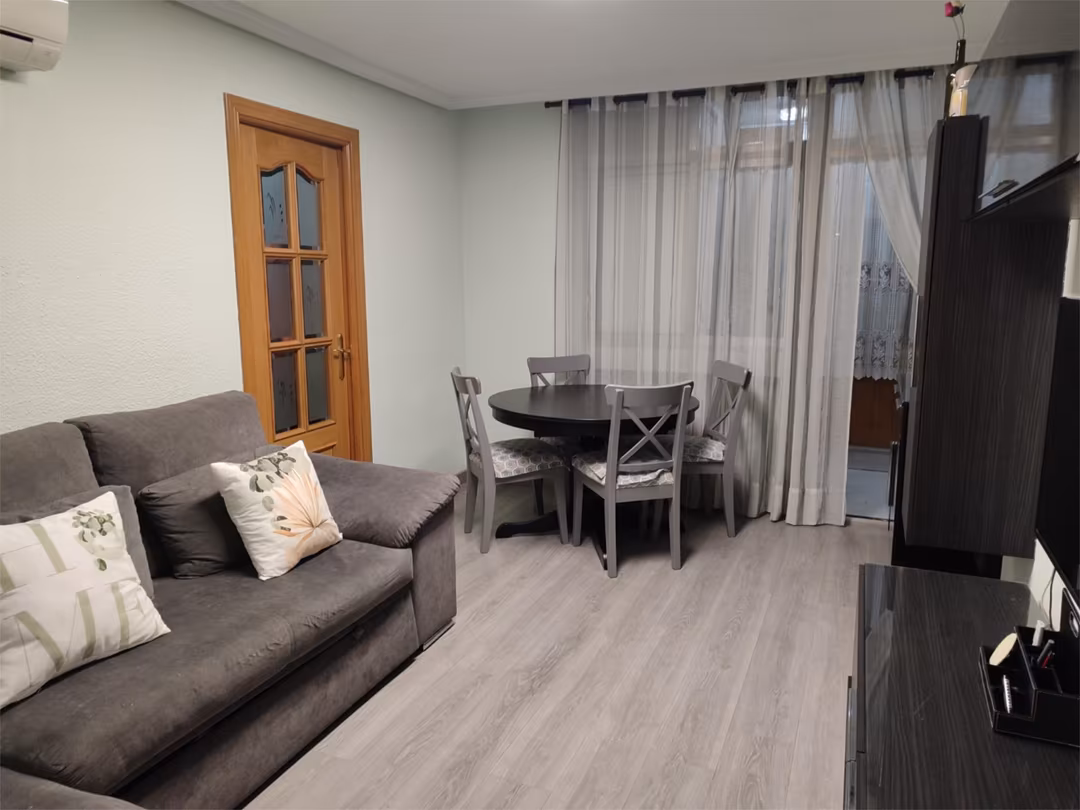 Piso en  Calle de Cebreros 95 - Foto 2