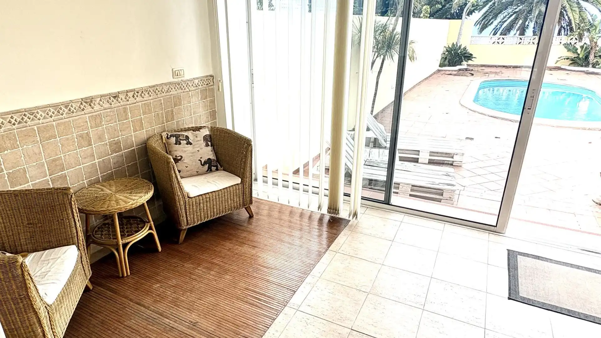 Casa adosada en  Calle Valdivia 18 - Foto 6