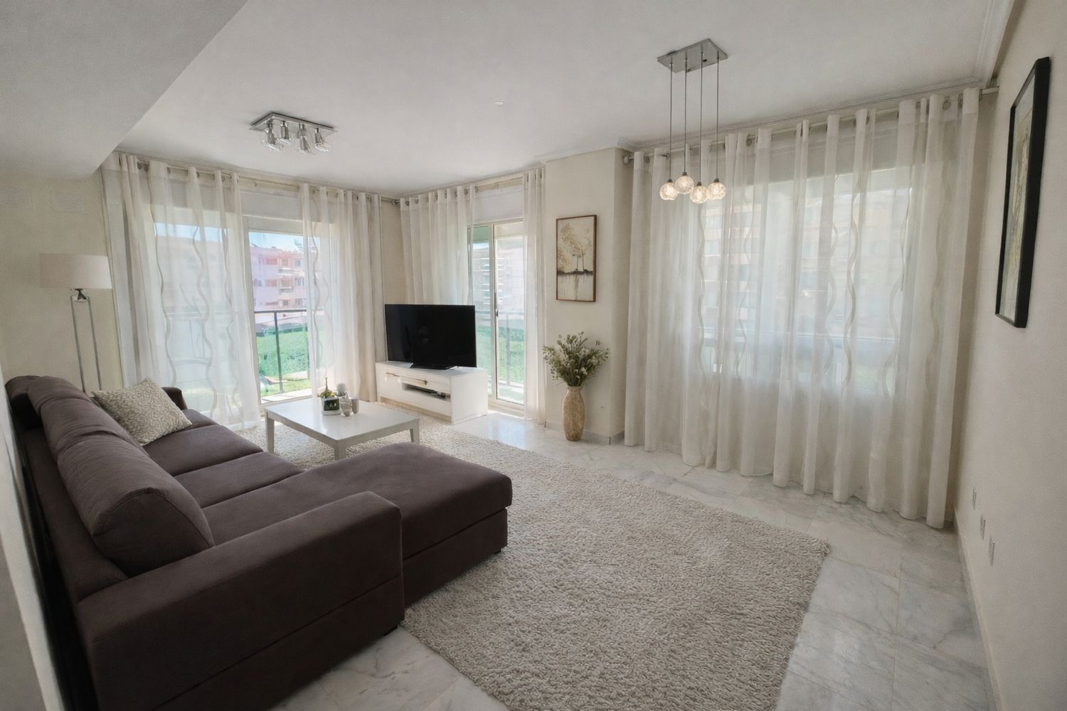 Piso en avenida Mestral, 5 - Foto 1