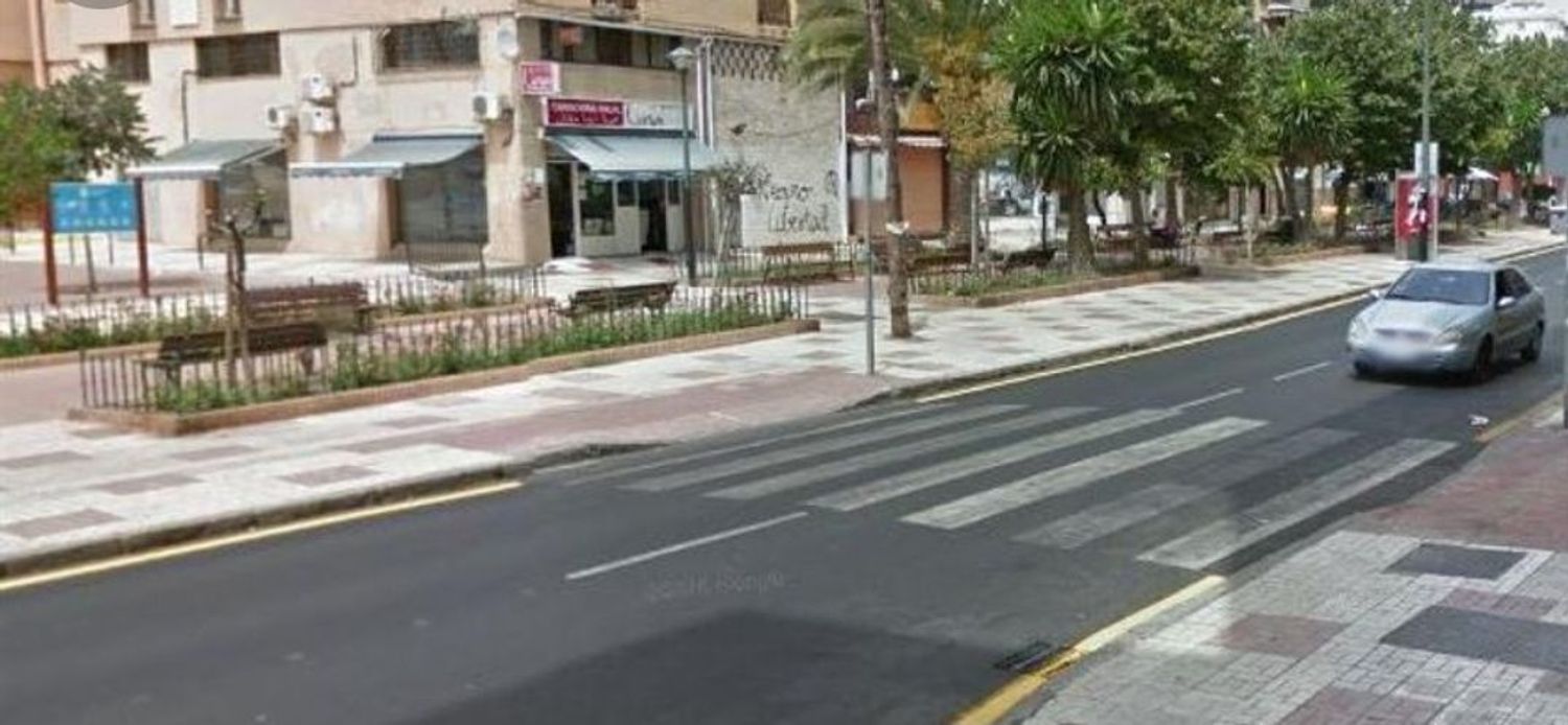 Piso en Calle Alfambra, 6, Cruz del Humilladero - Los Tilos - Foto 11