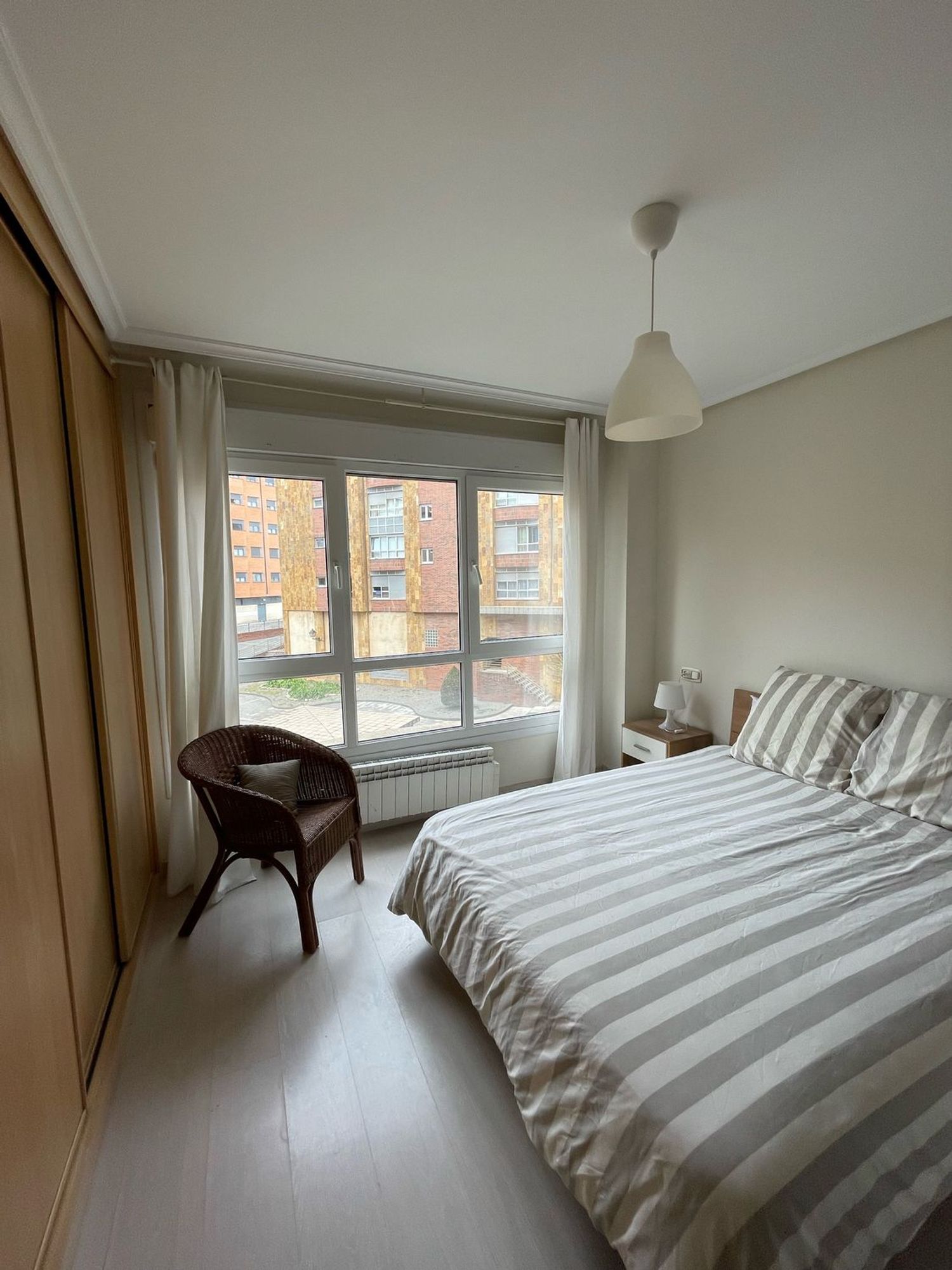 Alquiler de estudio en Avenida Lisboa, 3 - Foto 1