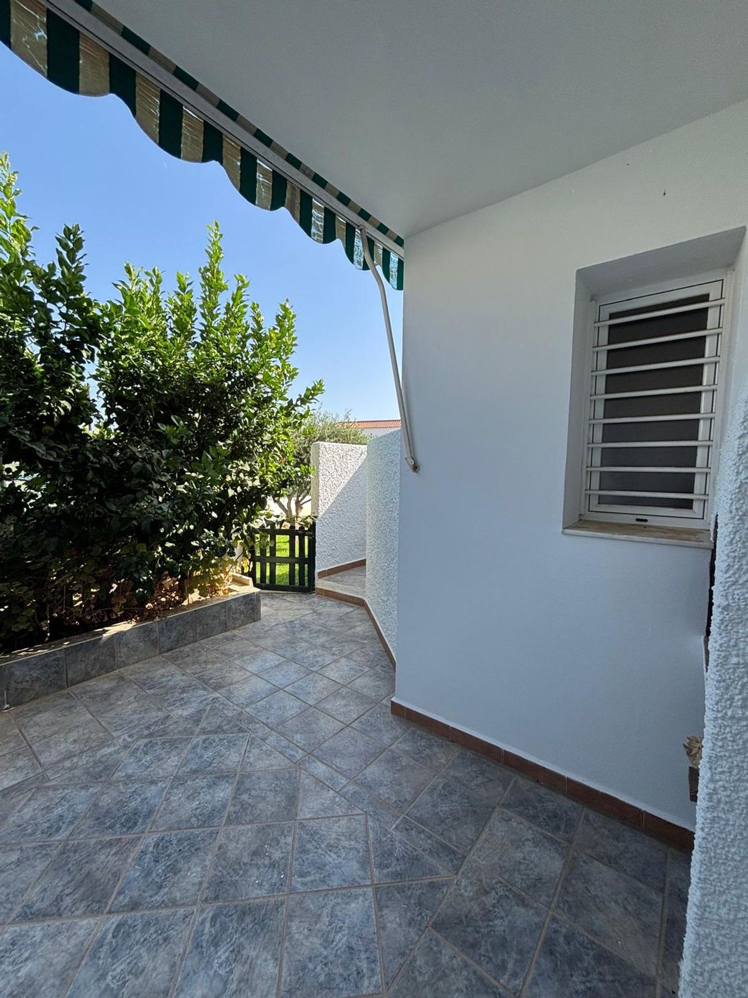 Chalet adosado en Camino del Arco Iris, 26, Retamar, Retamar - Foto 16