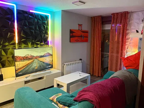 Piso en calle de Sierra Elvira, 35