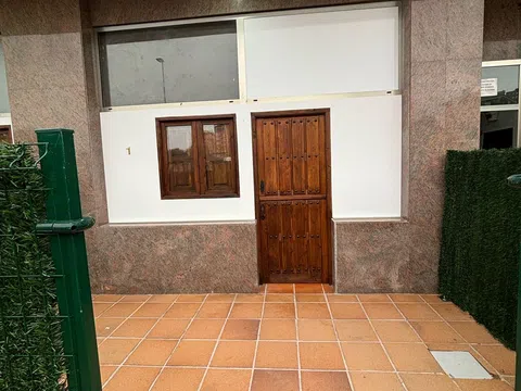 Piso en calle los Portuarios, 19