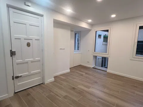 Piso en calle de Barceló, 13