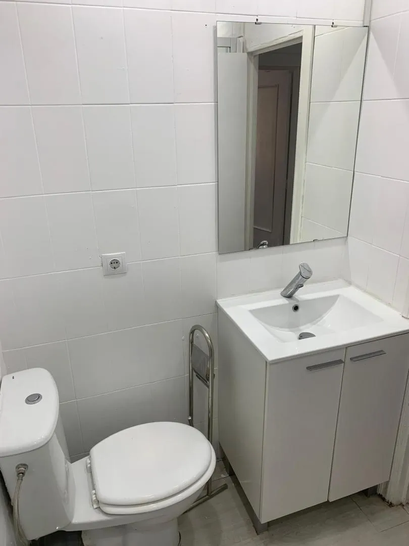 Piso en  Pasaje de Teba 2 - Foto 12