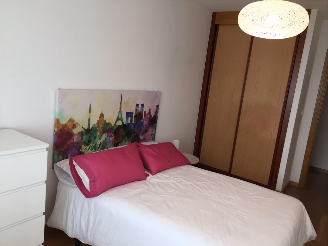 Piso en  Avenida Gonzalo Torrente Ballester 3 - Foto 4