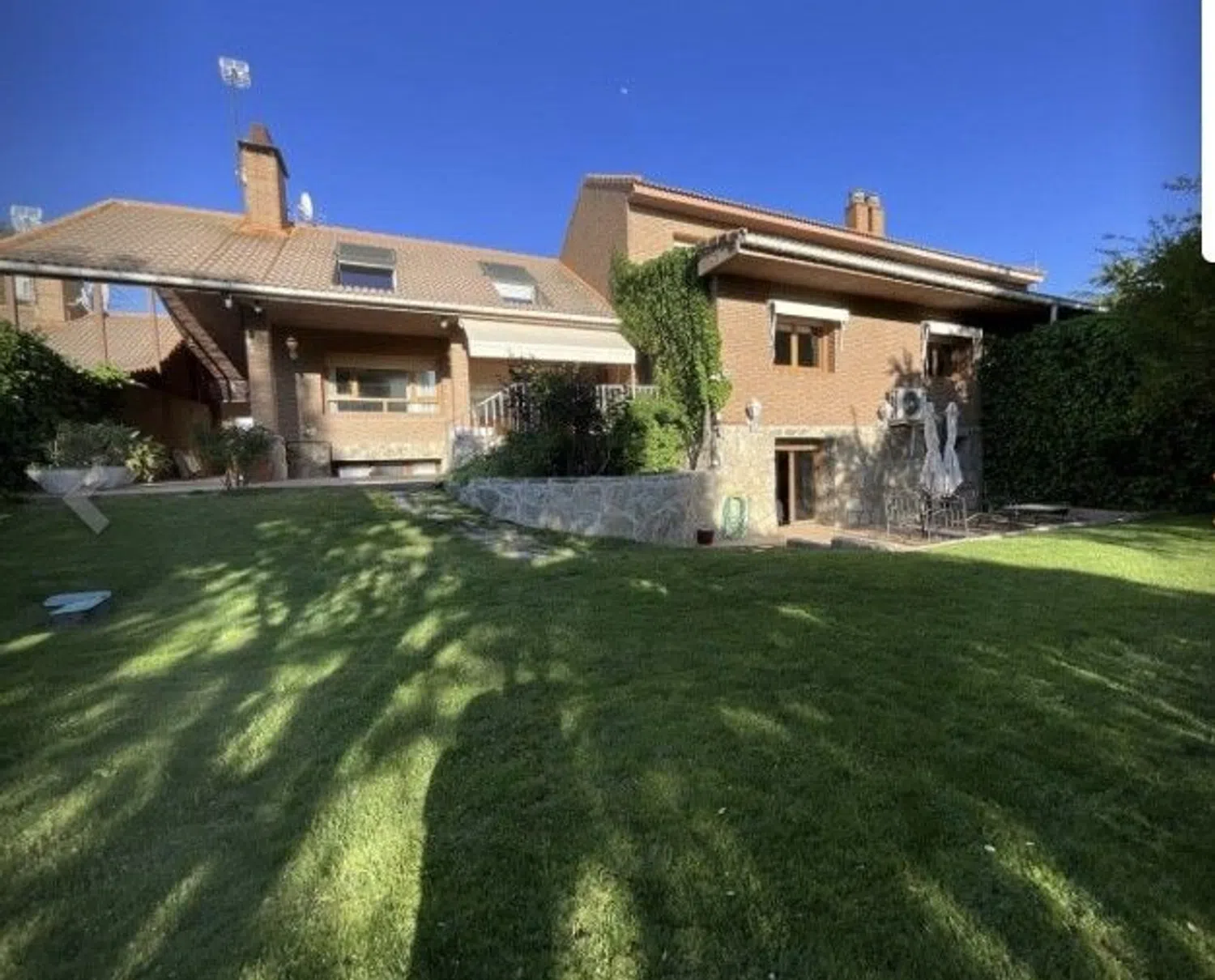 Chalet pareado en Urb. urbanización monteprincipe Urb. este - Montepríncipe - Foto 1