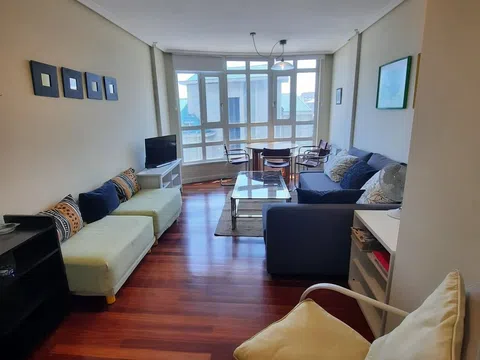 Piso en avenida de cantabria, 5
