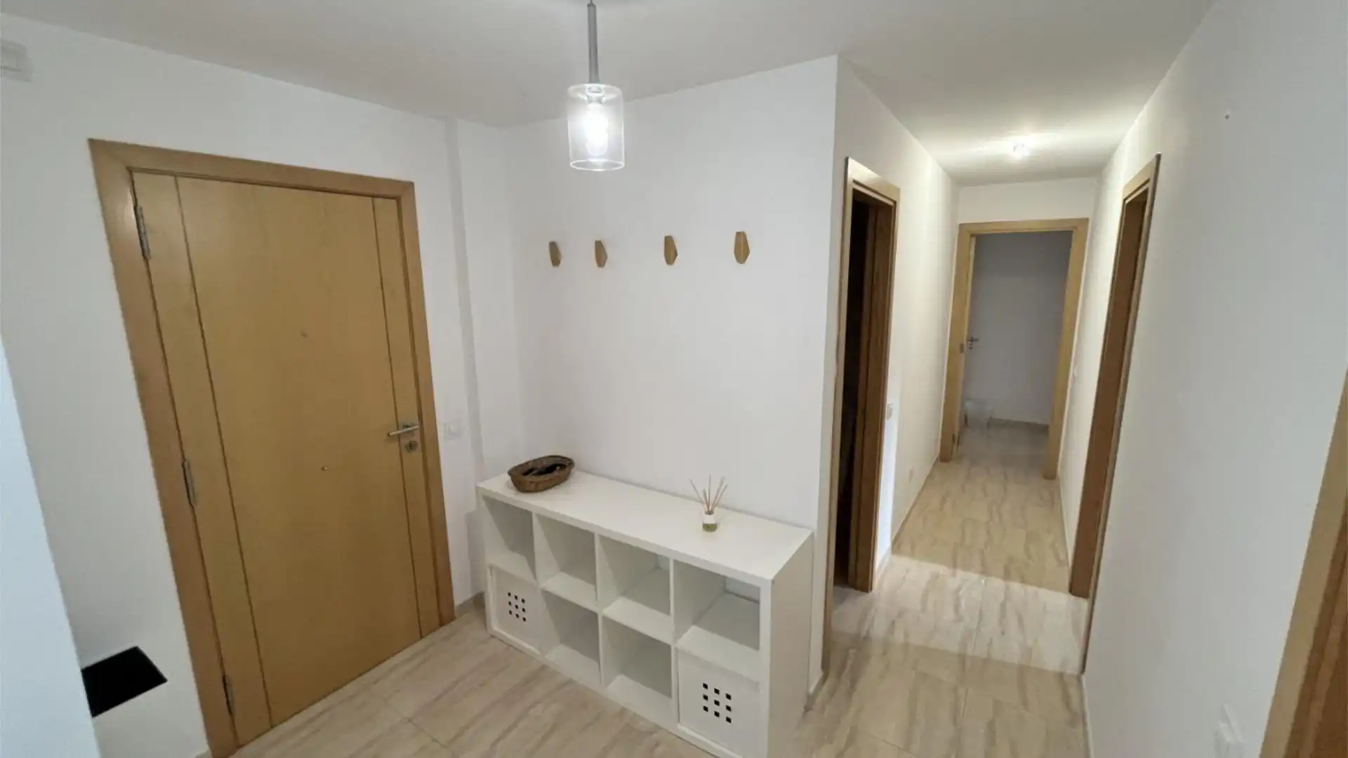 Piso en  Carrer del Pare Guillem Vives 4 - Foto 4