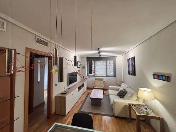 Piso en camino de Ganapanes, 1