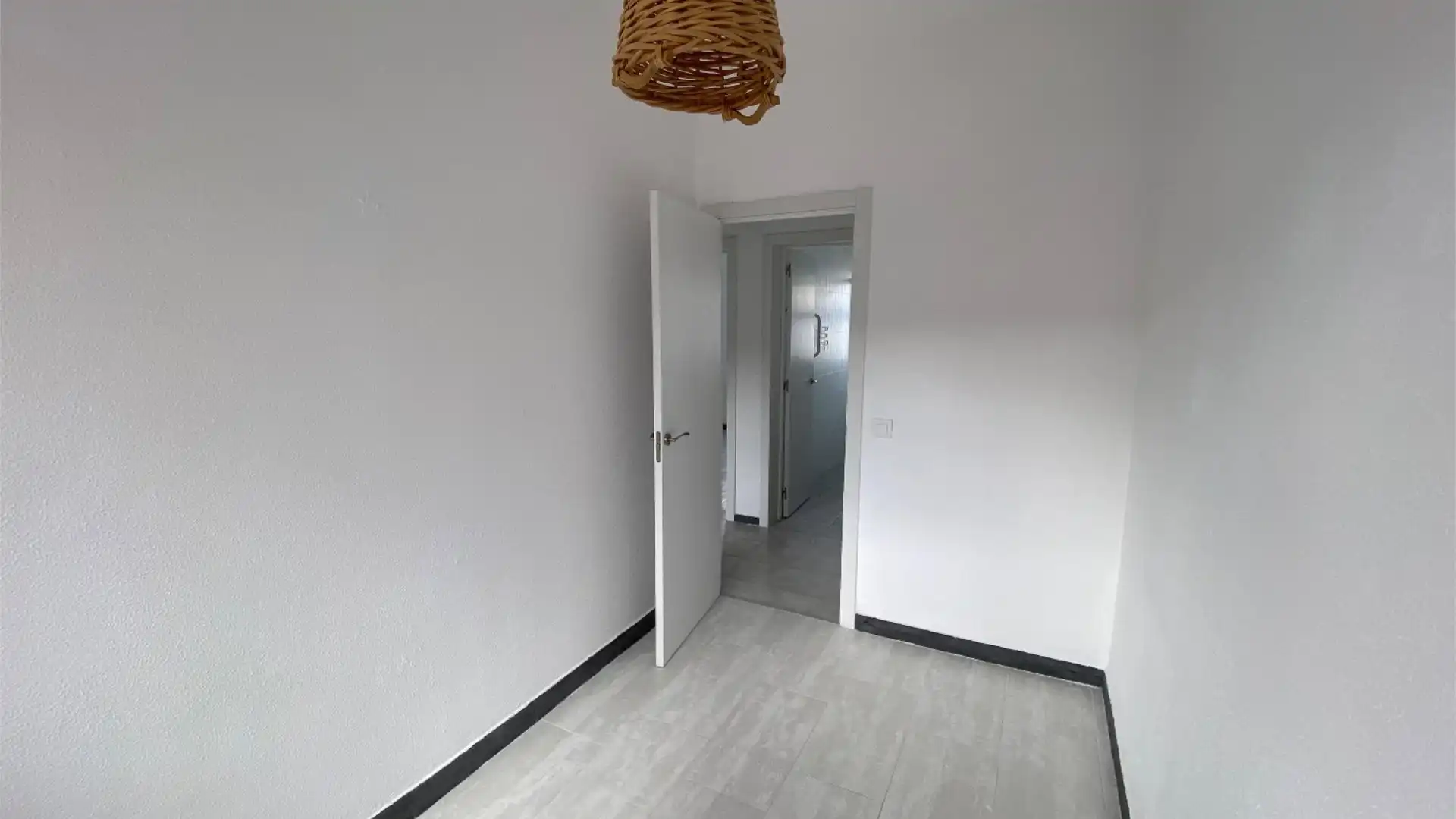 Piso en  Calle Salvador Manrique de Lara 6 - Foto 13