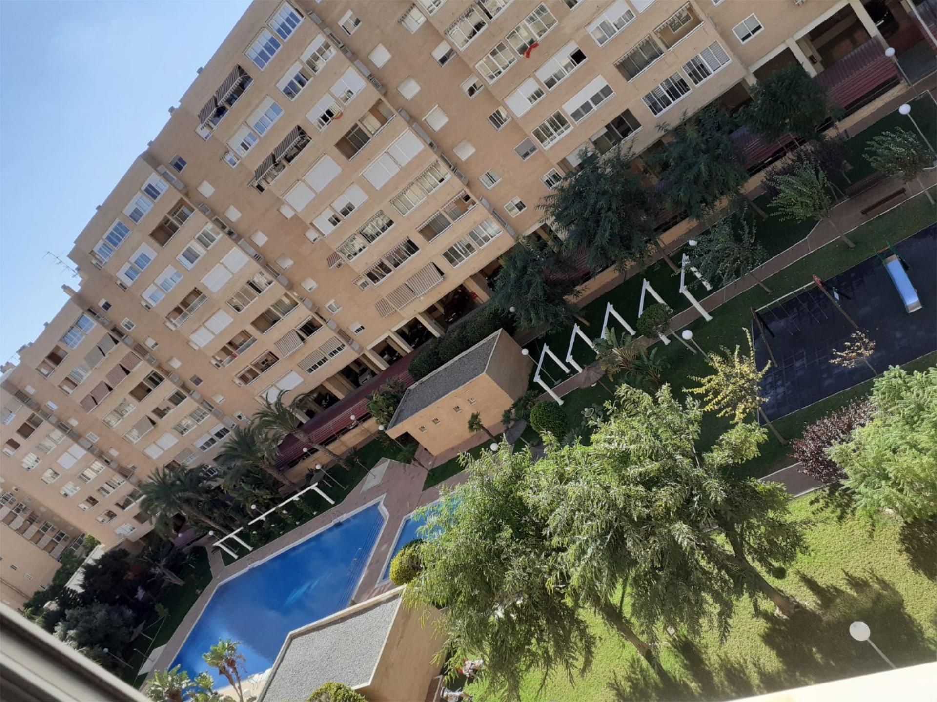 Piso en  Calle de Perú 11