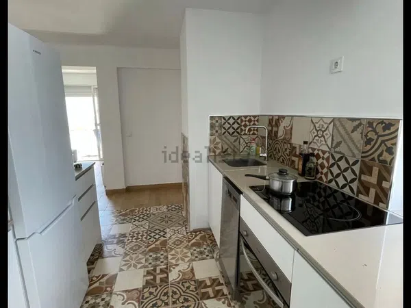 Piso en calle Guadalcanal, 4