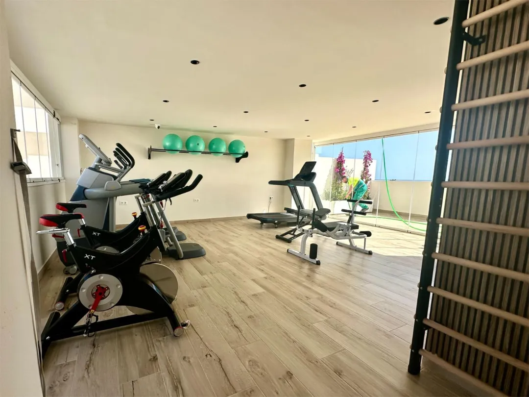 Piso en  Avenida Cervantes 15 - Foto 2