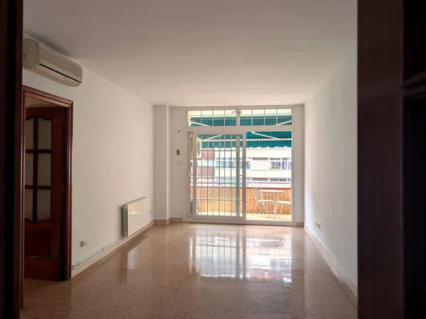 Piso en Calle de Llança, La Nova Esquerra de l'Eixample - Foto 1