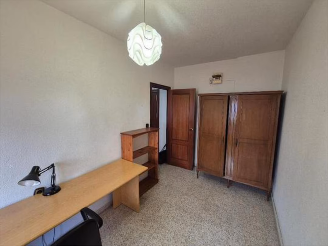 Piso en Cerca colegios públicos y parques. - Foto 5