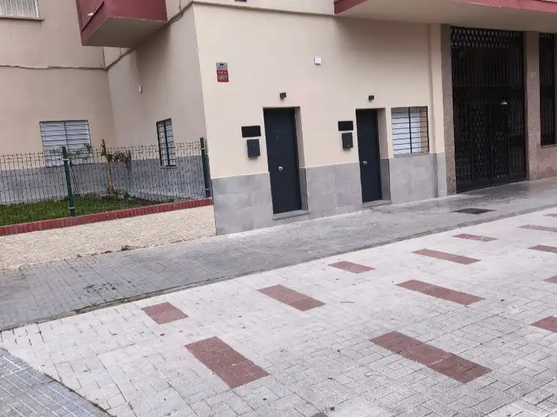 Piso en  Calle Conde de Guadalhorce 10 - Foto 22