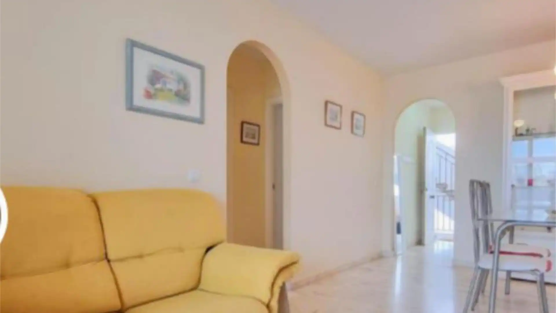 Piso en calle Avenida del Sol 197 - Foto 2