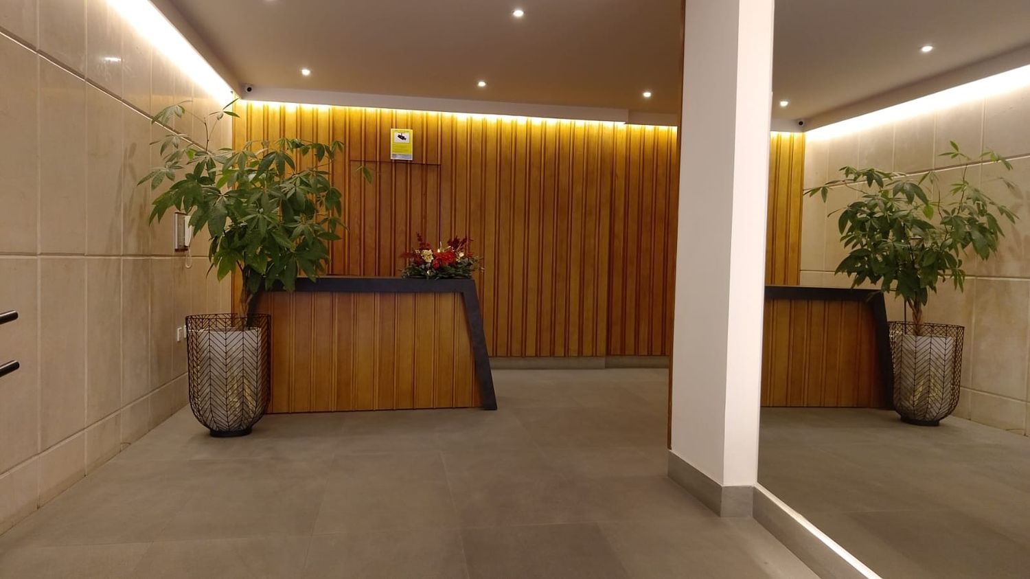 Piso en calle Recogidas, 8 - Foto 1